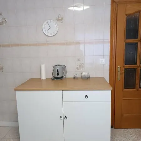 Апартаменти 180a Apartamento En Cimadevilla *