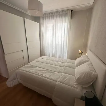 180a Apartamento En Cimadevilla * Хіхон