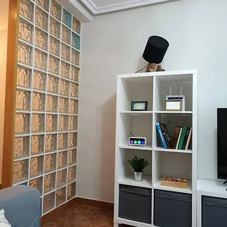 180a Apartamento En Cimadevilla Апартаменти *
